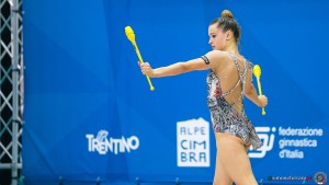 f clavette taglietti alice sfe02726 copia simone ferraro ph